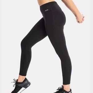 New Handful Leggings 